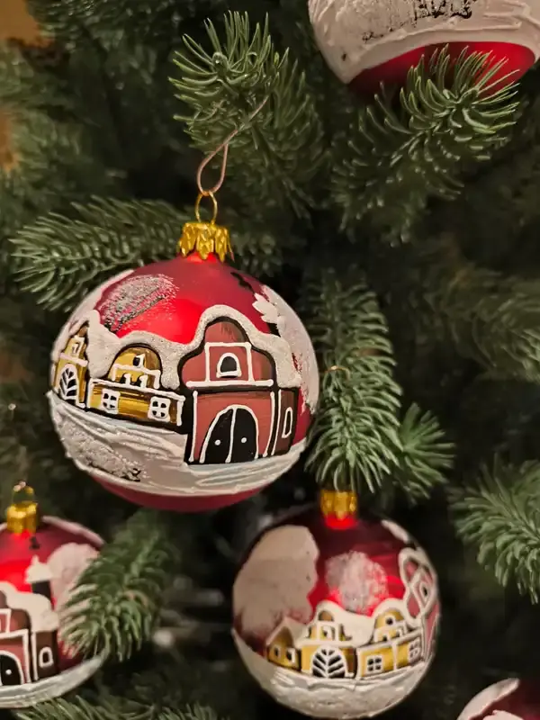 Sada vianočných gúľ ČERVENÝ HRADEC 6 ks
